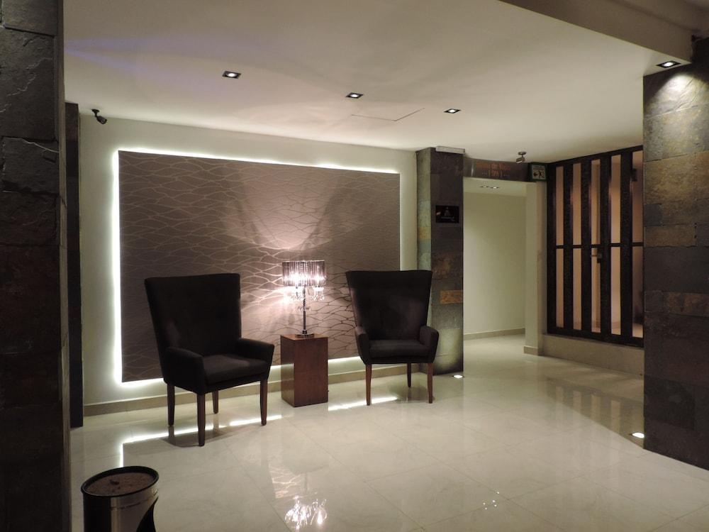 Hotel Senorial Platino Леон Екстер'єр фото