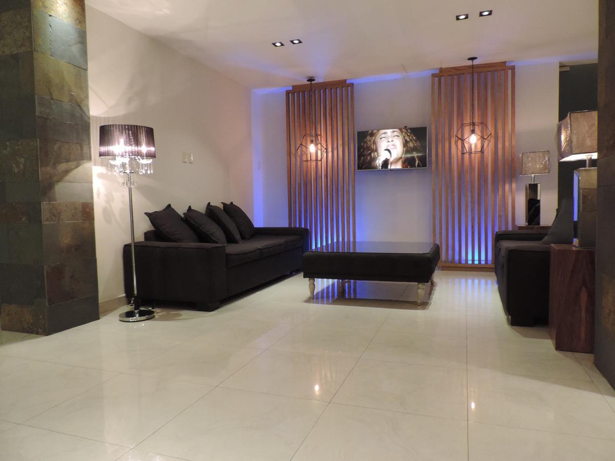 Hotel Senorial Platino Леон Екстер'єр фото