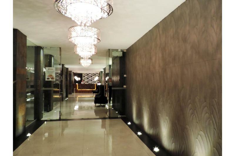 Hotel Senorial Platino Леон Екстер'єр фото